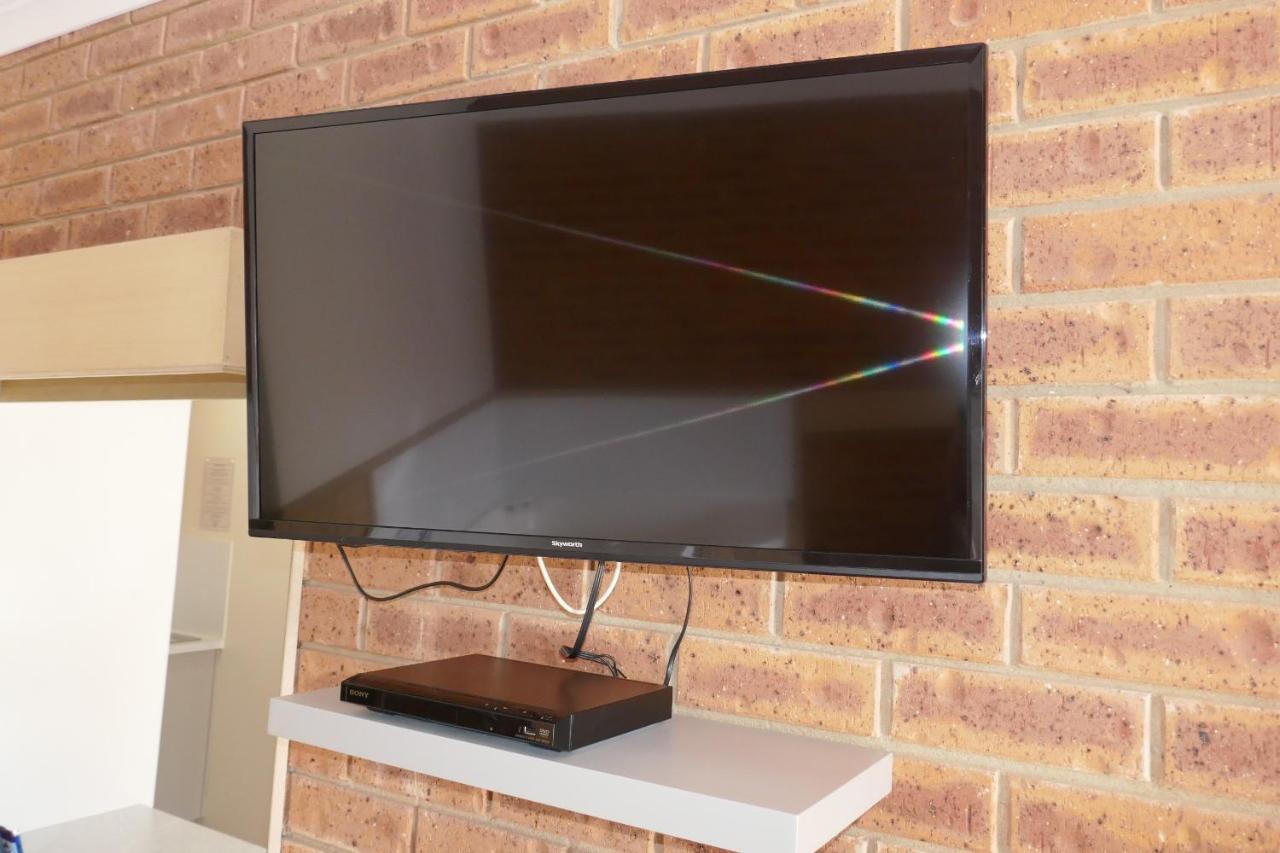 Colonial Motor Inn Bairnsdale Golden Chain Property エクステリア 写真